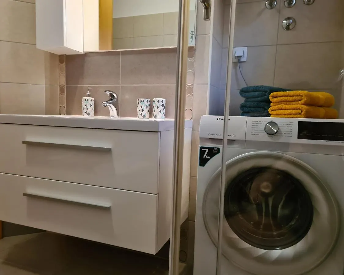 Downtown Apartment Ela Opatija