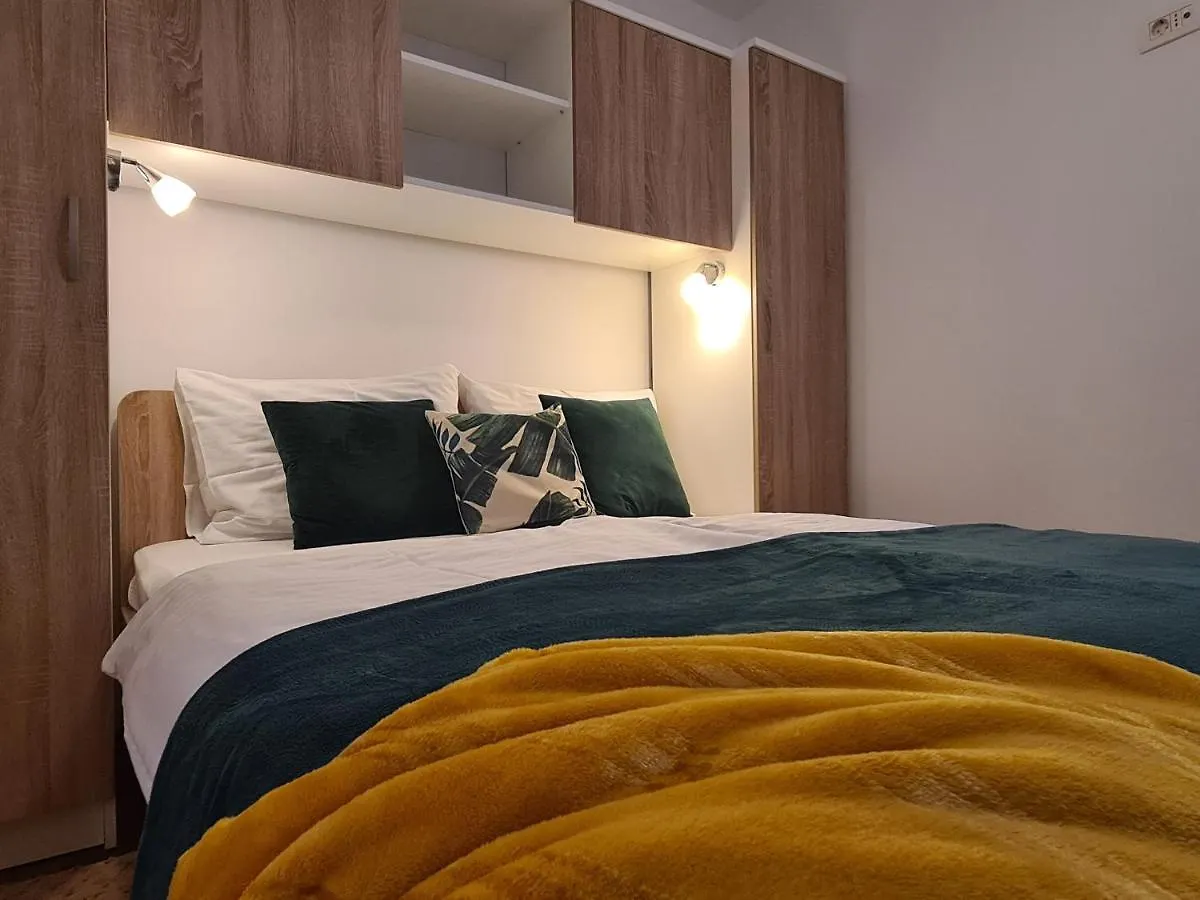 Downtown Apartment Ela Croatia